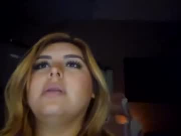 Whitechocolatemocha_Xo Chaturbate stream image from December 23, 2024