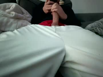 Mouillelenos Chaturbate stream image from December 23, 2024