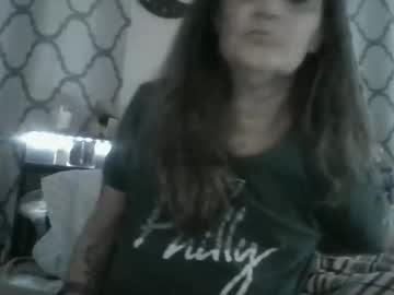 Sassygurl24 Chaturbate stream image from December 23, 2024