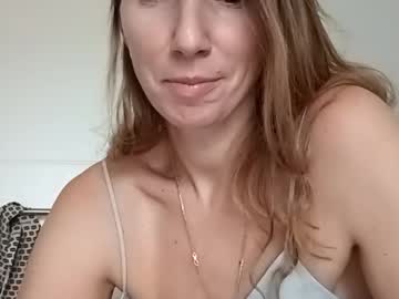 Sexualangel Chaturbate stream image from December 23, 2024