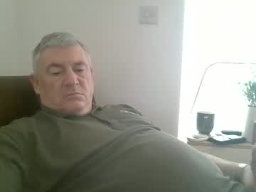 She52 Chaturbate stream image from December 23, 2024
