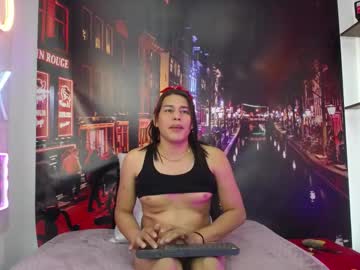 Alexabrava Chaturbate stream image from December 23, 2024