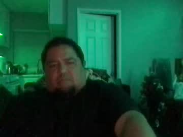 Edlove6199 Chaturbate stream image from December 23, 2024