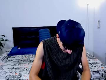 Eiden_Allenx1 Chaturbate stream image from December 23, 2024