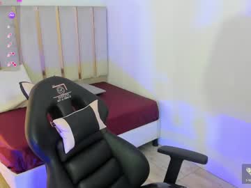 Theo_Tay Chaturbate stream image from December 23, 2024