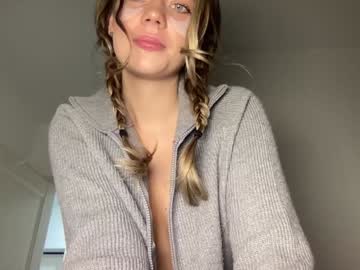 Angel_From_Sky Chaturbate stream image from December 23, 2024