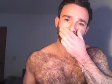 Shaggytopple Chaturbate stream image from December 23, 2024