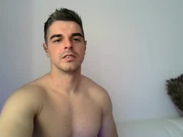 Irennetwo Chaturbate stream image from December 23, 2024