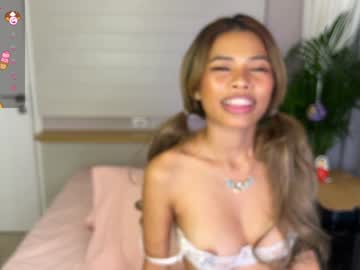 Mylillylynn Chaturbate stream image from December 23, 2024