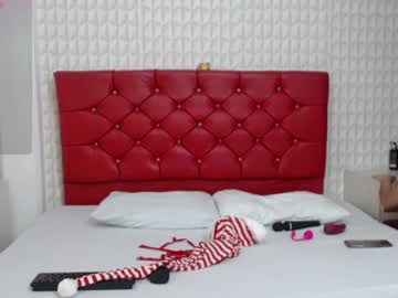 Roxy_Lux Chaturbate stream image from December 23, 2024