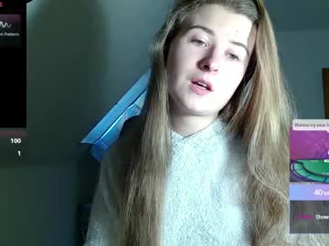 Bunny_2_0 Chaturbate stream image from December 23, 2024