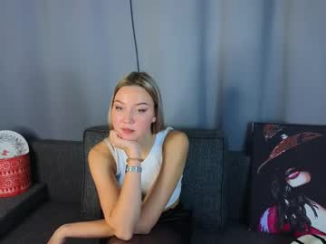 Glennabayles Chaturbate stream image from December 23, 2024