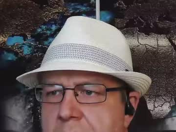 Para3214 Chaturbate stream image from December 23, 2024