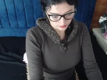 Luna_Azul_15 Chaturbate stream image from December 23, 2024