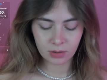 Chloi_Hes Chaturbate stream image from December 23, 2024