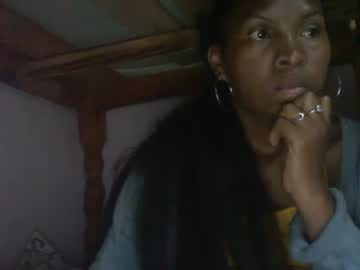 Couleur_Vanille Chaturbate stream image from December 23, 2024