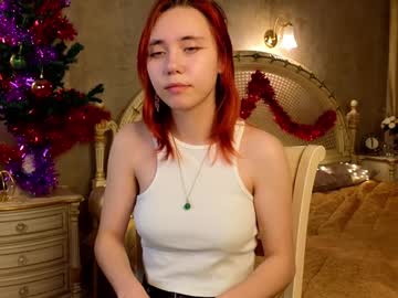 Lynfarewell Chaturbate stream image from December 23, 2024