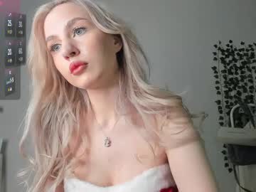 Heavenlysky_ Chaturbate stream image from December 23, 2024