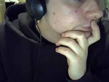 Idkwhattowatch Chaturbate stream image from December 23, 2024