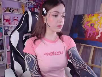 Katrinlovely Chaturbate stream image from December 23, 2024