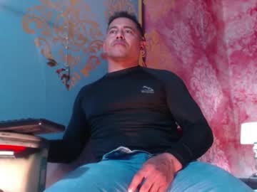 Maxicont Chaturbate stream image from December 23, 2024