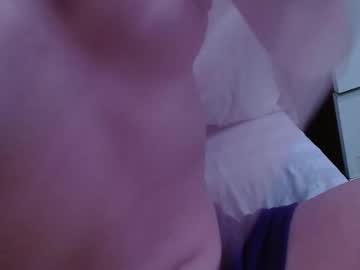 Skinnywhitegirljosie Chaturbate stream image from December 23, 2024