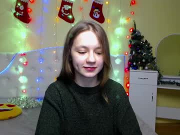 Yasminliist Chaturbate stream image from December 23, 2024