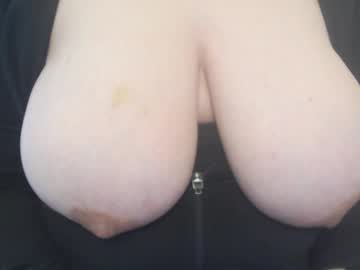 Bigbittiesandfun stream image from December 23, 2024