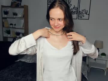 El1s_Well Chaturbate stream image from December 23, 2024