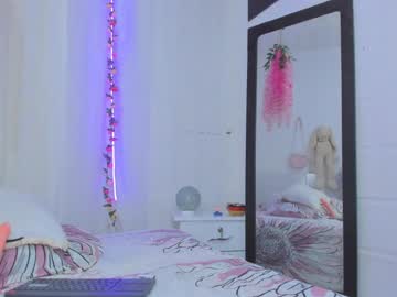 Tiffanys0fia Chaturbate stream image from December 23, 2024