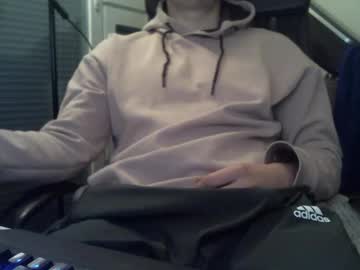Nicklan90 Chaturbate stream image from December 23, 2024