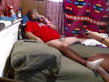 Rayraybaebae Chaturbate stream image from December 23, 2024