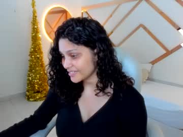 Serafina_Bianchi Chaturbate stream image from December 23, 2024