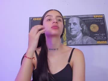 Apriljhonnes Chaturbate stream image from December 23, 2024