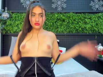Aylacollinss Chaturbate stream image from December 23, 2024