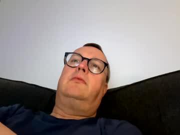 Bihudddds Chaturbate stream image from December 23, 2024
