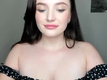 Evaamillerr Chaturbate stream image from December 23, 2024