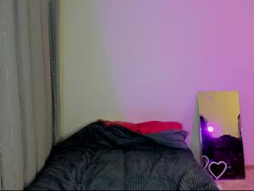 Carolinaallen Chaturbate stream image from December 23, 2024