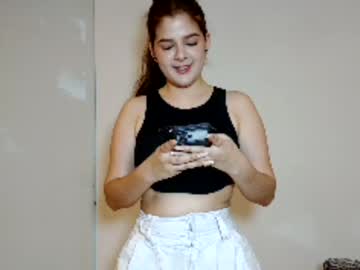 Joycoral Chaturbate stream image from December 23, 2024