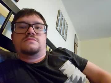 Kyle624892 Chaturbate stream image from December 23, 2024