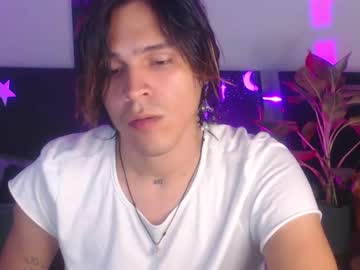 Cristopher_069 Chaturbate stream image from December 23, 2024