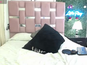 Jannadayska Chaturbate stream image from December 23, 2024