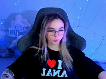 Jessicamayes Chaturbate stream image from December 23, 2024