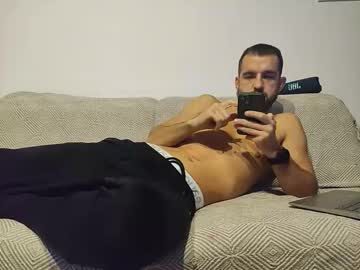 Arteus92 Chaturbate stream image from December 24, 2024
