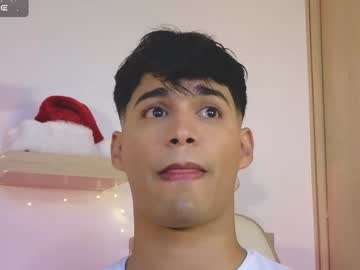 Jimmy_Leeh_ Chaturbate stream image from December 24, 2024