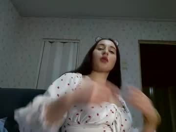 Leila_Chill777 Chaturbate stream image from December 24, 2024