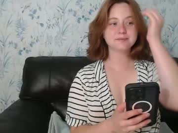 Meekapeeka Chaturbate stream image from December 24, 2024
