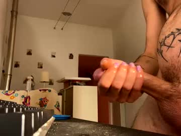 Honeycock20 Chaturbate stream image from December 24, 2024