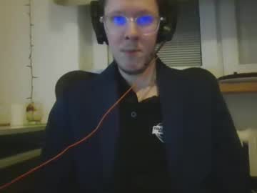 Horny_Pole Chaturbate stream image from December 24, 2024