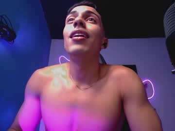 Isaac279 Chaturbate stream image from December 24, 2024